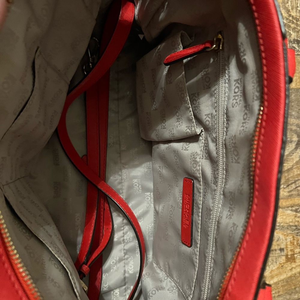 Authentic Michael Kors Handbag - image 2